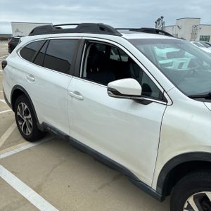 2021 Subaru OUTBACK LIMITED — фото 11