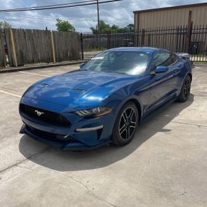 FORD MUSTANG ECOBOOST - 1