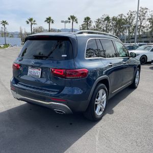 MERCEDES-BENZ GLB - 8