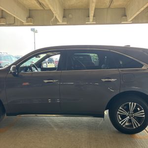صورة 4 لـ 2018 Acura MDX SH-AWD