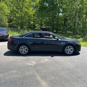 FORD TAURUS LIMITED - 10