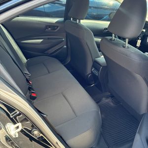 صورة مصغرة 31 لـ 2025 Toyota COROLLA LE