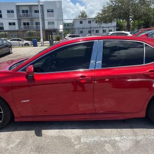 2022 Toyota CAMRY SE photo 4