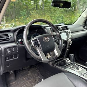 2014 Toyota 4RUNNER SR5 PREMIUM — фото 37