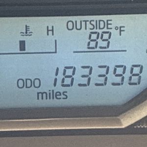 2013 Toyota RAV4 LE 照片 38