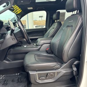 صورة مصغرة 31 لـ 2023 FORD EXPEDITION PLATINUM