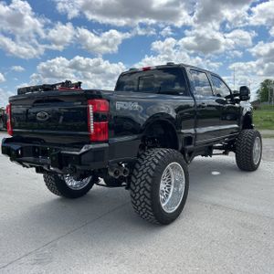 FORD F-250 SUPER DUTY LARIAT - 8