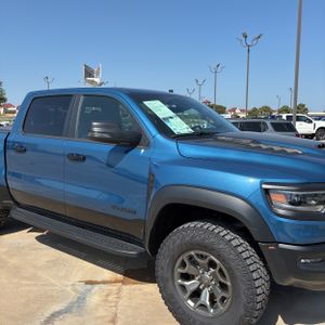 2024 RAM 1500 TRX — миниатюра 13