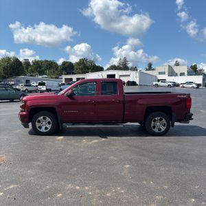 2017 Chevrolet SILVERADO 1500 LT Z71 — фото 3