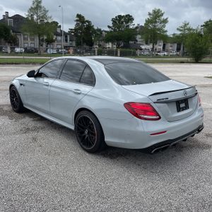 MERCEDES-BENZ E-CLASS AMG - 5
