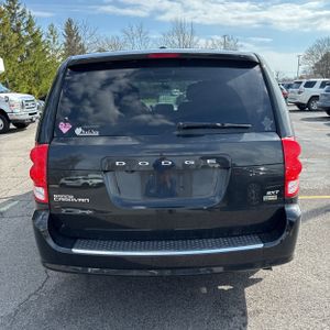 DODGE GRAND CARAVAN SXT - 7