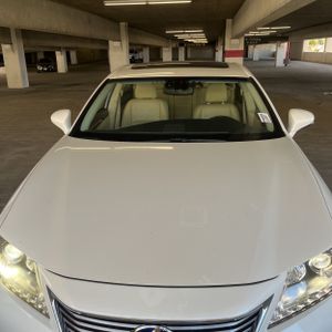 صورة مصغرة 15 لـ 2013 Lexus ES 300H BASE