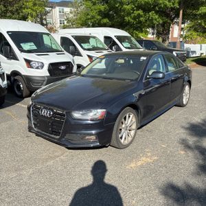 AUDI A4 2.0T PREMIUM - 1