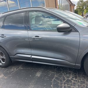 FORD ESCAPE ST-LINE - 8