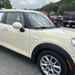 2018 MINI HARDTOP COOPER S — миниатюра 13