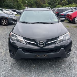 صورة 14 لـ 2013 Toyota RAV4 LE