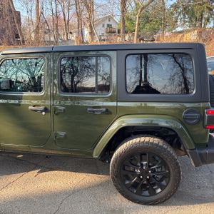 JEEP WRANGLER 4XE UNLIMITED SAHARA 4X4 - 6