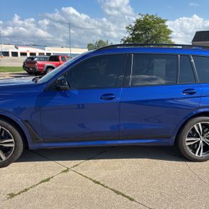 2026 BMW X7 M60I — фото 4