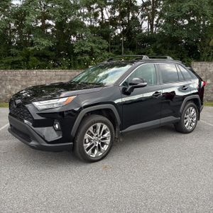 2024 Toyota RAV4 XLE PREMIUM photo 1