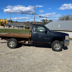 CHEVROLET SILVERADO - 10