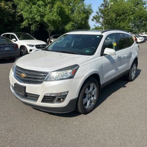 CHEVROLET TRAVERSE LT - 1