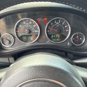 2013 JEEP WRANGLER UNLIMITED SAHARA — фото 38
