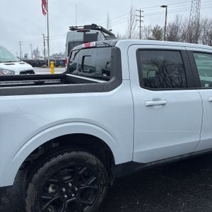 FORD MAVERICK LARIAT - 9