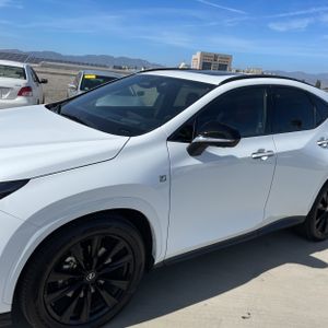 LEXUS NX 450H+ F SPORT HANDLING - 2