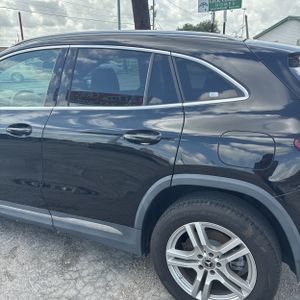 MERCEDES-BENZ GLA - 6