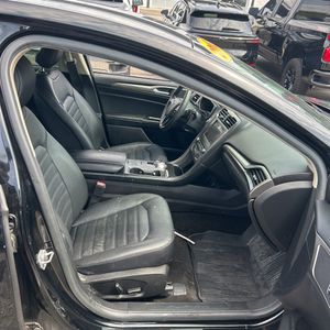 صورة مصغرة 33 لـ 2018 FORD FUSION SE