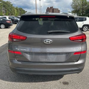 HYUNDAI TUCSON VALUE - 7