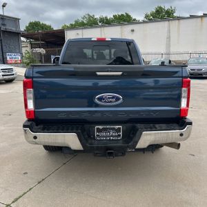 FORD F-250 SUPER DUTY LARIAT - 7