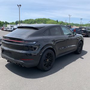 PORSCHE CAYENNE COUPE - 8