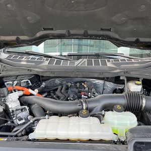2024 FORD F-150 LARIAT thumbnail 48