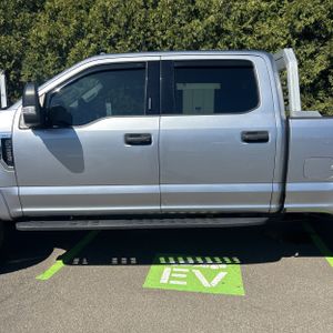 FORD F-350 SUPER DUTY XLT - 4