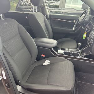 صورة مصغرة 29 لـ 2014 KIA SORENTO LX