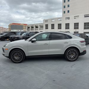 PORSCHE CAYENNE COUPE - 3