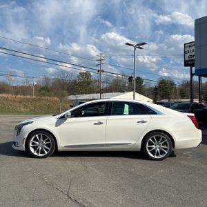 CADILLAC XTS PREMIUM LUXURY - 2