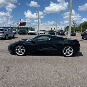 CHEVROLET CORVETTE STINGRAY - 3