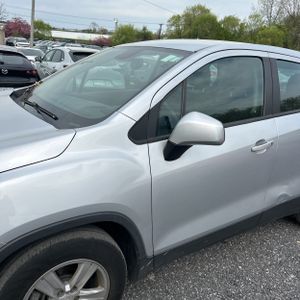 CHEVROLET TRAX LS - 2