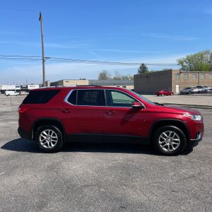 CHEVROLET TRAVERSE LT CLOTH - 10