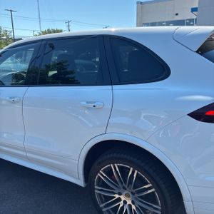 2016 Porsche CAYENNE GTS 照片 6