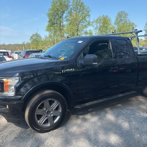 FORD F-150 XLT - 2