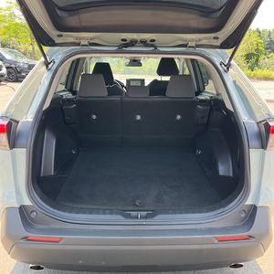 2021 Toyota RAV4 XLE — миниатюра 42