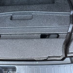 صورة مصغرة 43 لـ 2017 Toyota PRIUS THREE