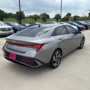 HYUNDAI ELANTRA SEL - 8