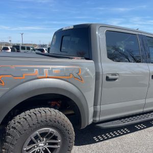 FORD F-150 RAPTOR - 9