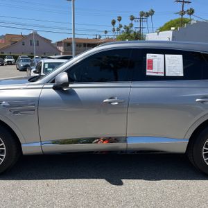 GENESIS GV80 2.5T STANDARD - 3