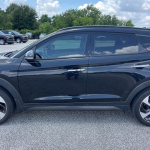 2016 Hyundai TUCSON LIMITED — фото 4