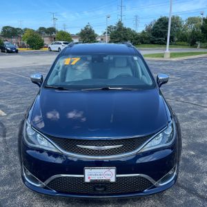2017 Chrysler PACIFICA LIMITED — фото 15
